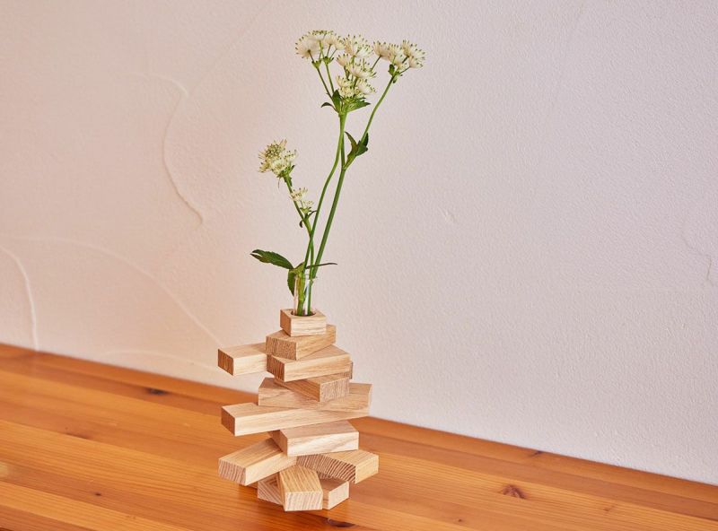 箱入り組み立て花器 yadori花―無垢― | リプラグ公式オンラインショップ