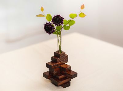 箱入り組み立て花器 yadori花―再生― | リプラグ公式オンラインショップ